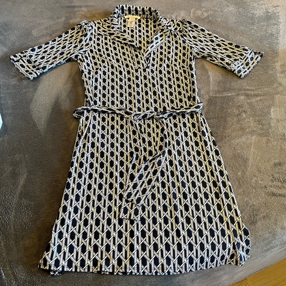 Laundry by Design - Nautical Navy and White Shortsleeved Dress , Size 6